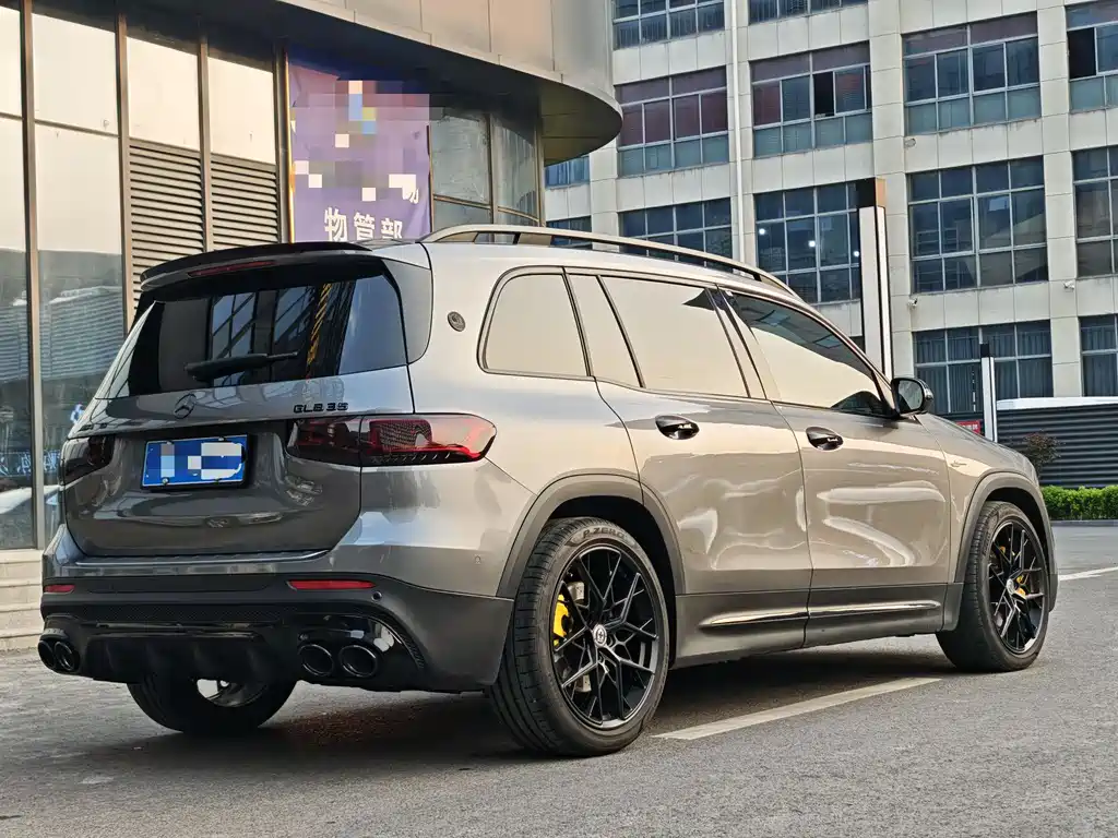 Mercedes-Benz GLB AMG — фото 37
