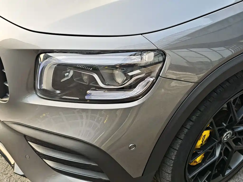 Mercedes-Benz GLB AMG — фото 7