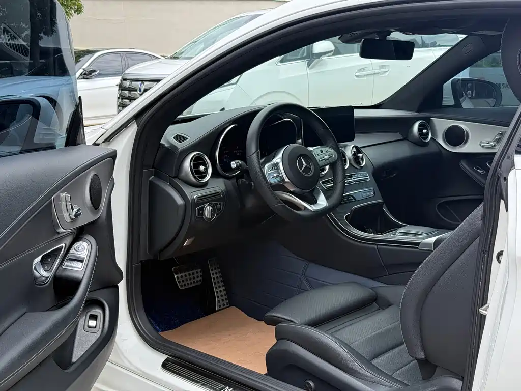 Mercedes-Benz C-Class (Import) — фото 4