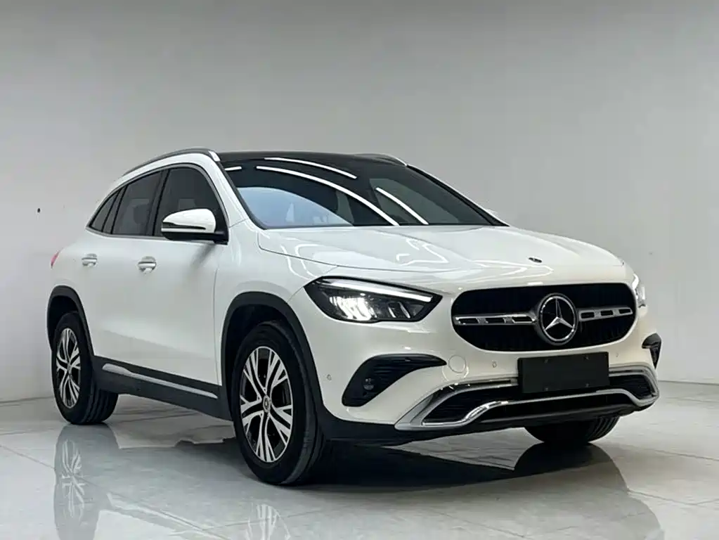 Mercedes-Benz GLA — фото 3