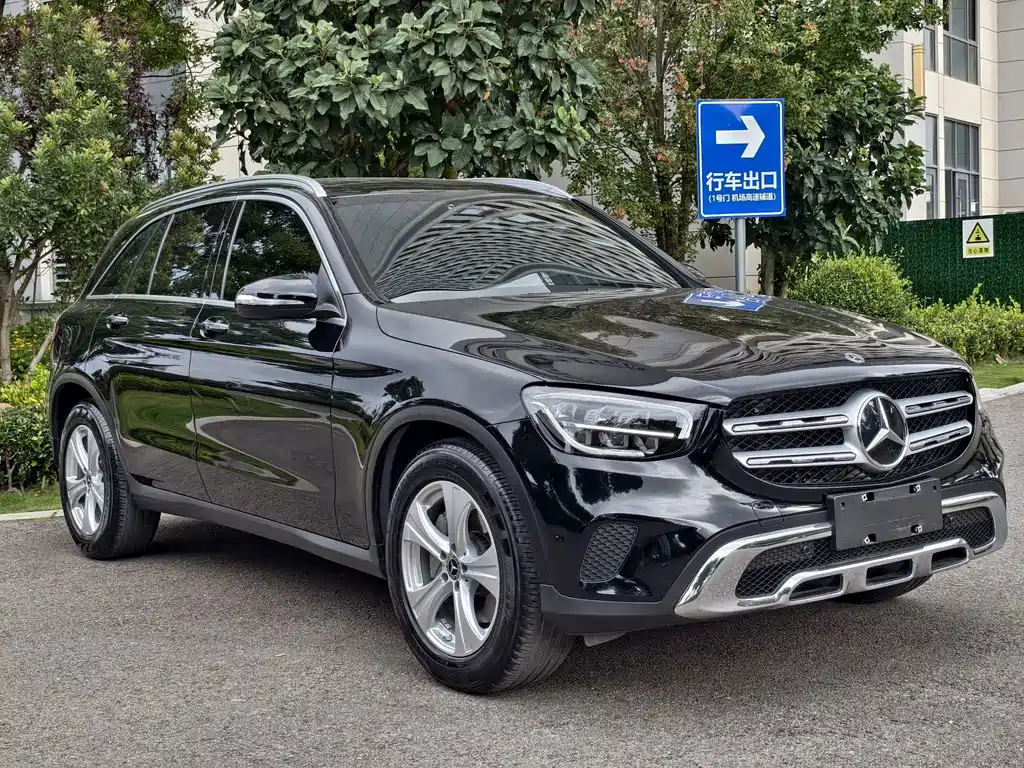 Mercedes-Benz GLC — фото 3