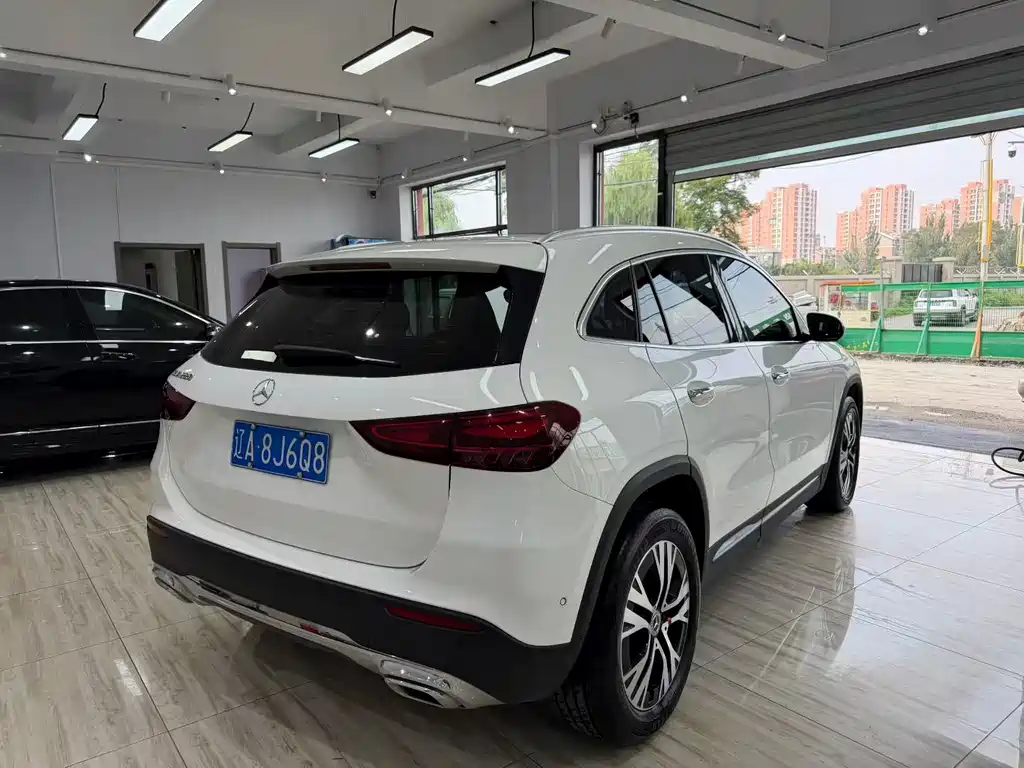 Mercedes-Benz GLA — фото 3