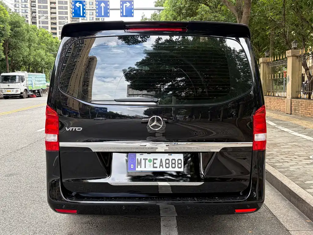 Mercedes-Benz Vito — фото 7