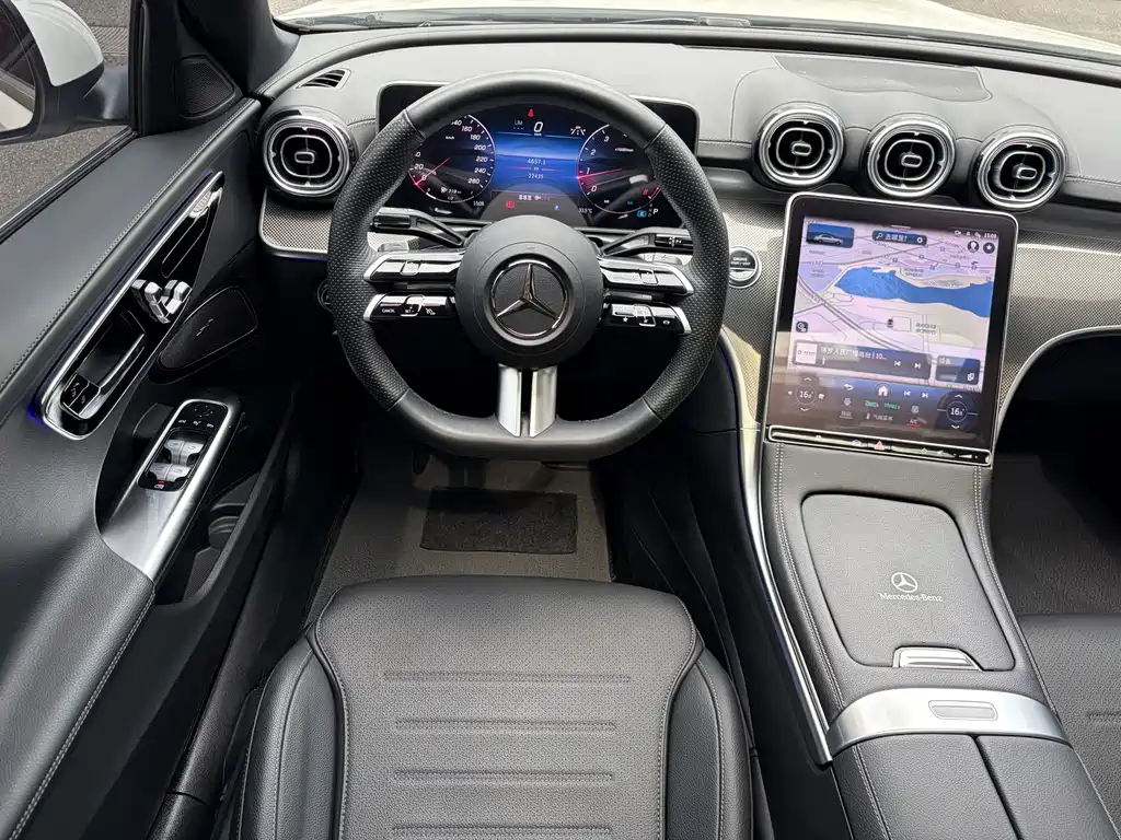 Mercedes-Benz C-Class — фото 13