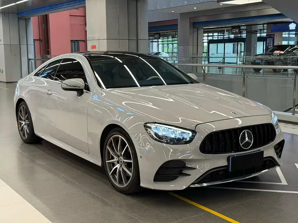 Mercedes-Benz E-Class (Import) — фото 3