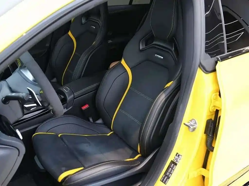 Mercedes-Benz CLA AMG — фото 5