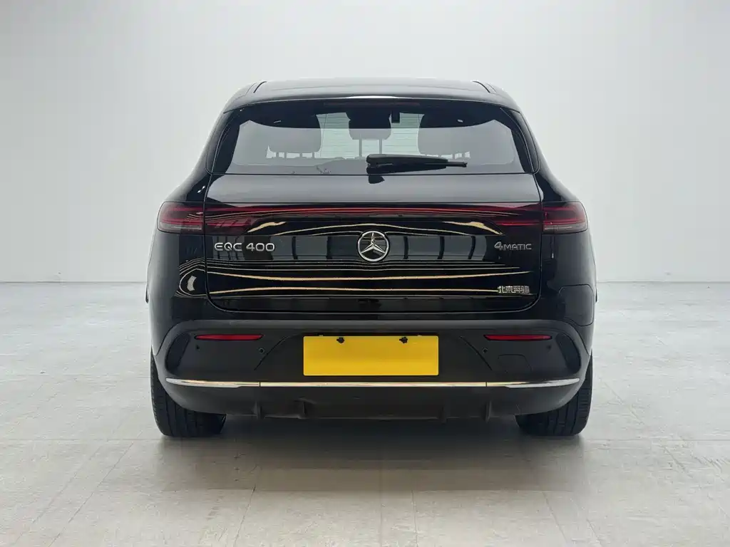 Mercedes-Benz EQC — фото 4