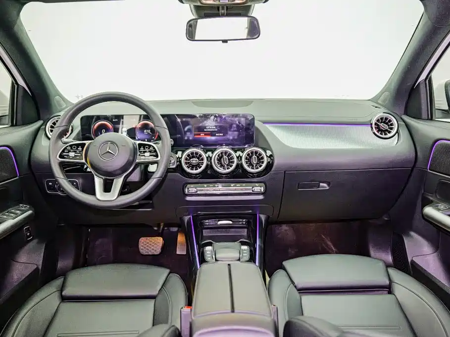 Mercedes-Benz GLA — фото 10