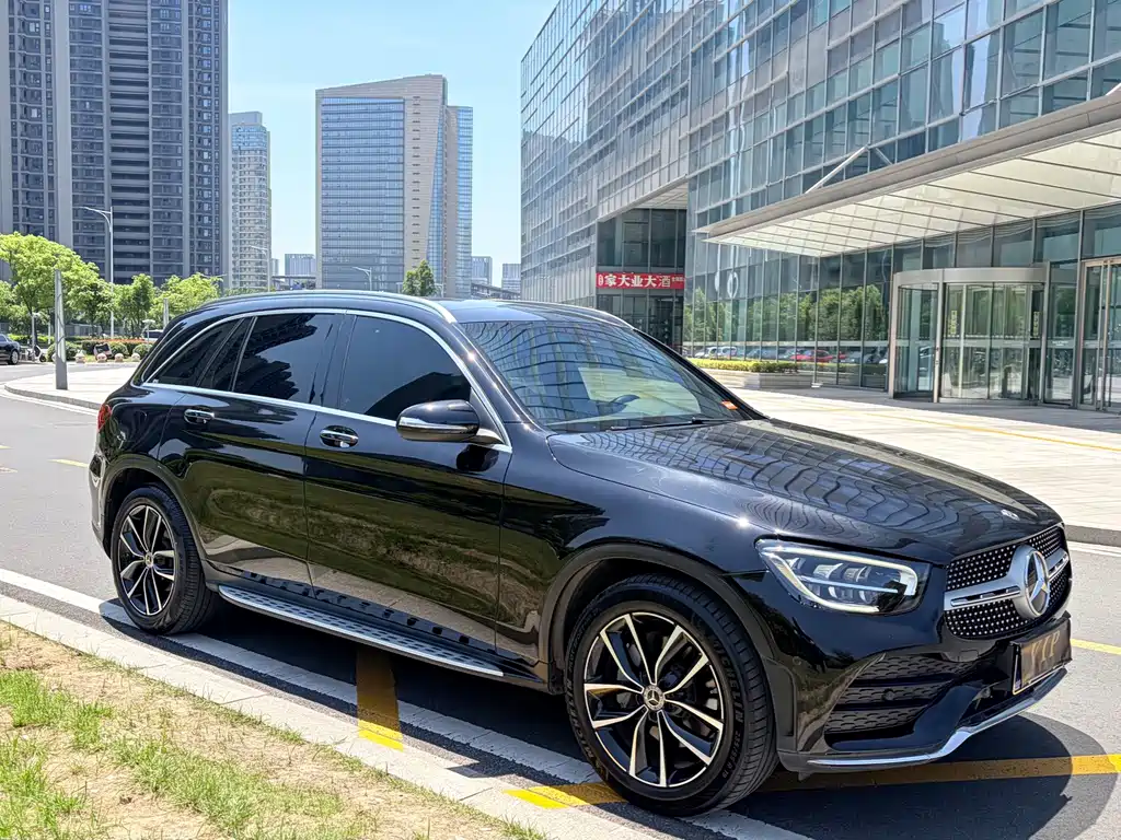 Mercedes-Benz GLC — фото 3