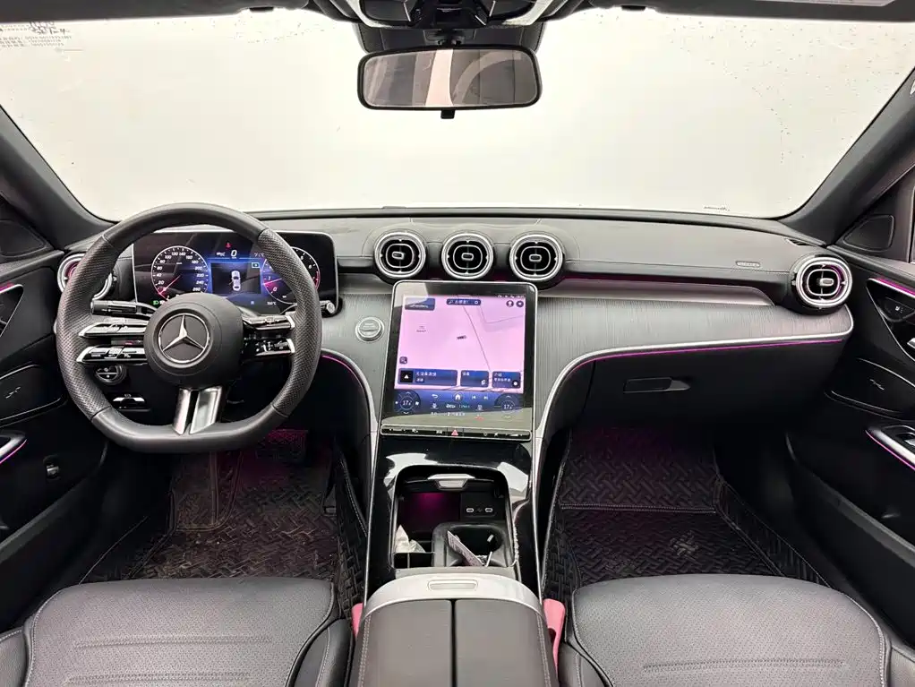 Mercedes-Benz C-Class — фото 10