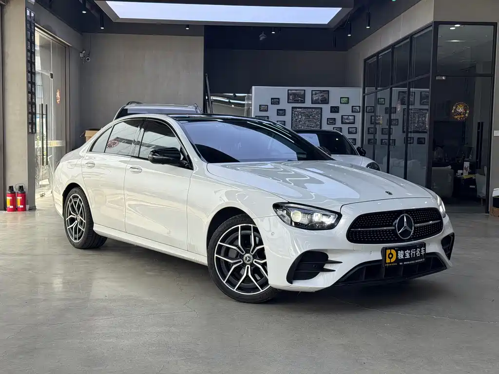 Mercedes-Benz E-Class (Import) — фото 3