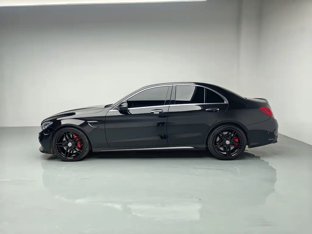 Mercedes-Benz C-Class AMG — фото 5