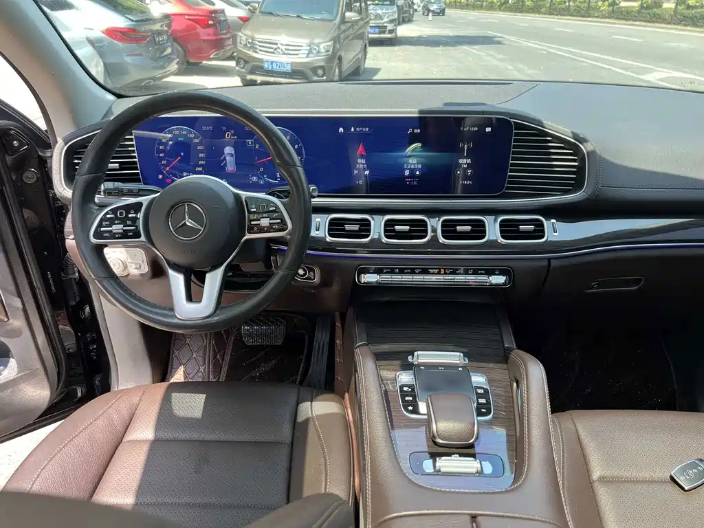 Mercedes-Benz GLE (Import) — фото 11