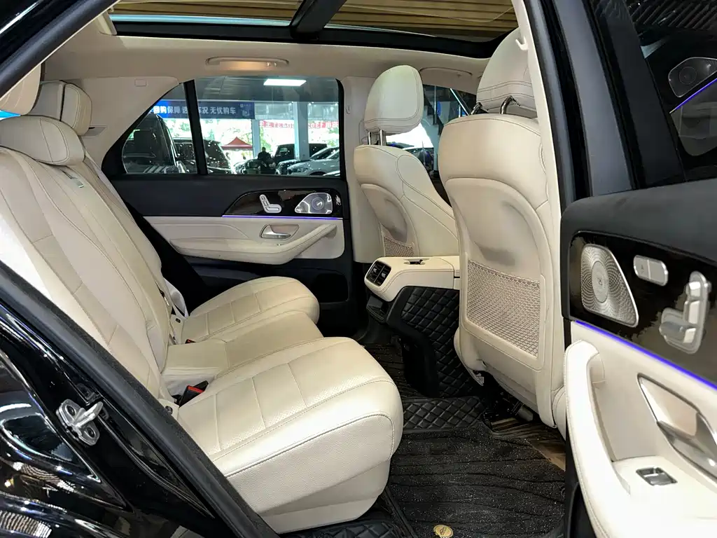 Mercedes-Benz GLE (Import) — фото 10