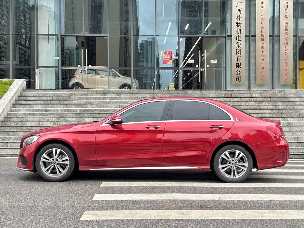 Mercedes-Benz C-Class — фото 3