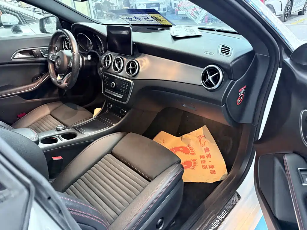 Mercedes-Benz CLA (Import) — фото 20