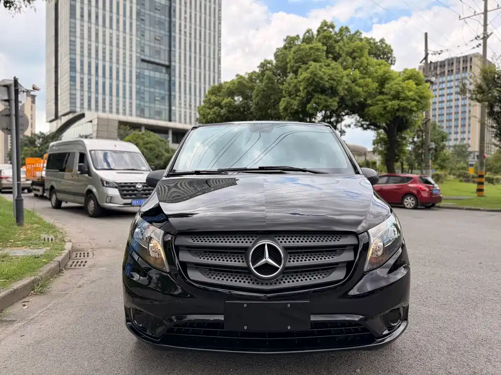 Mercedes-Benz Vito — фото 2