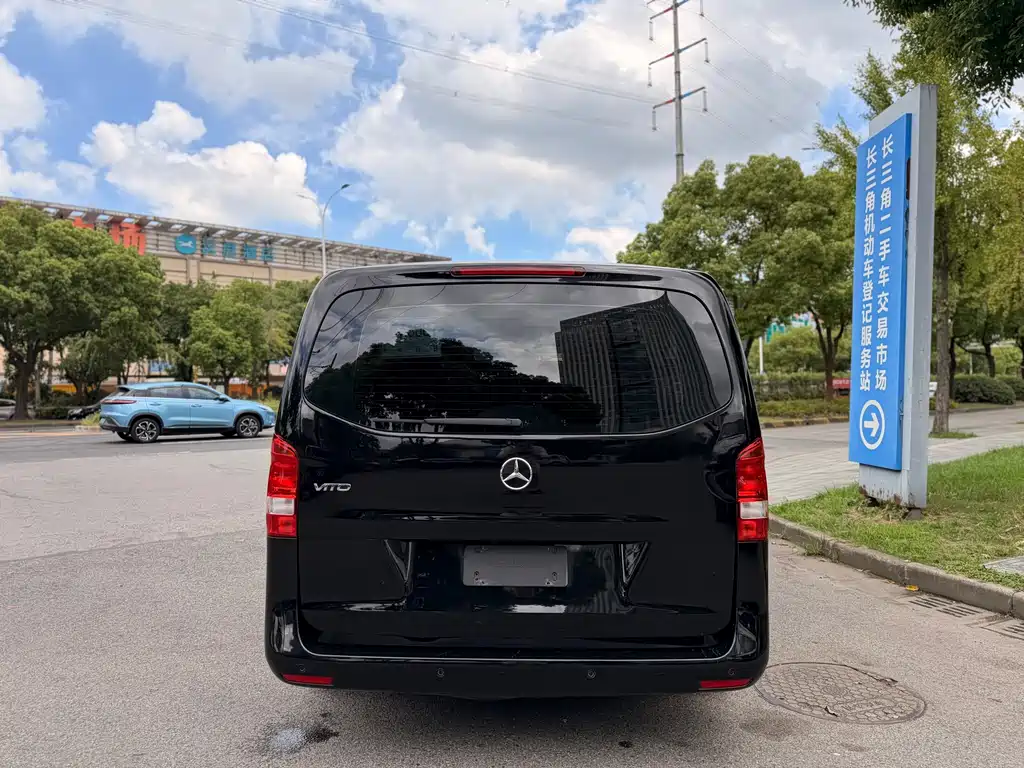 Mercedes-Benz Vito — фото 5
