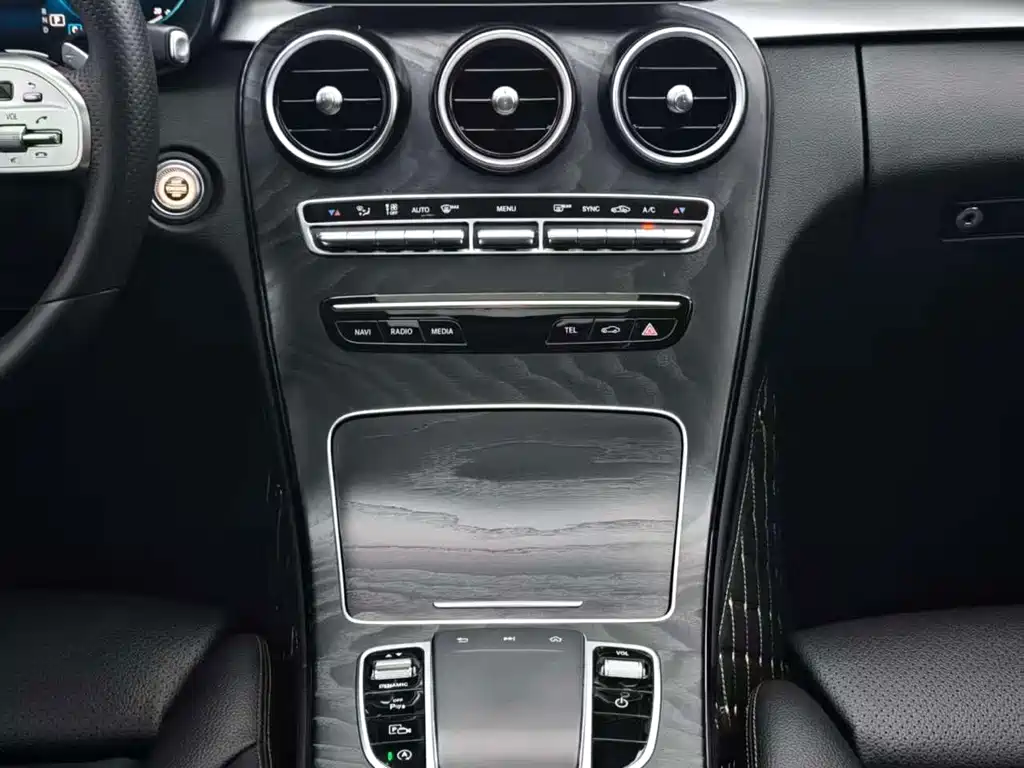 Mercedes-Benz C-Class — фото 10