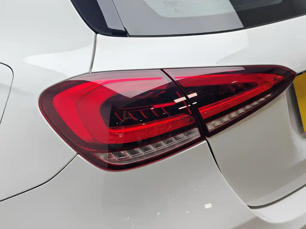 Mercedes-Benz A-Class (Import) — фото 7
