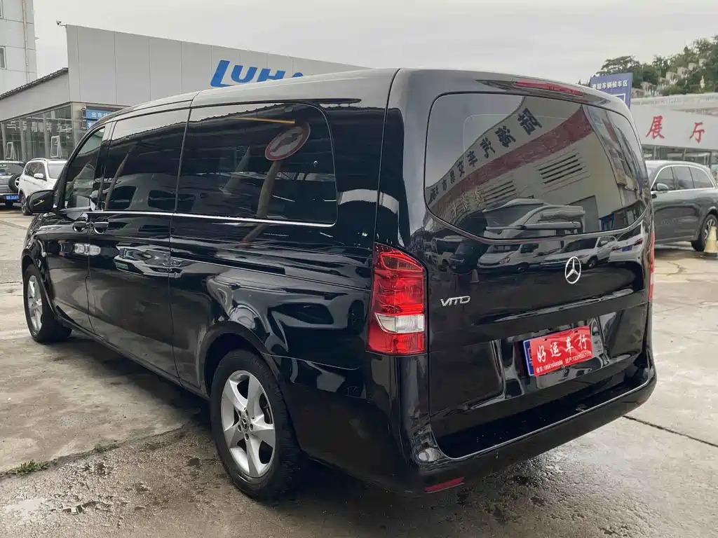 Mercedes-Benz Vito — фото 10