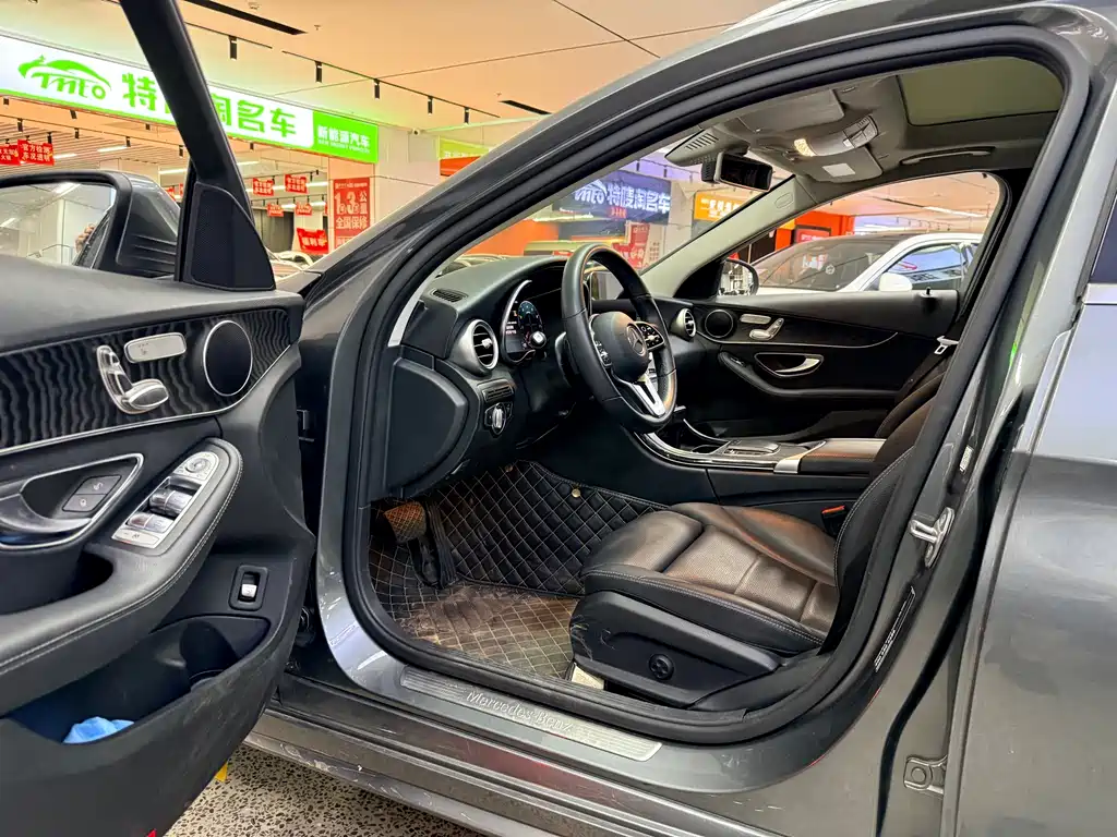 Mercedes-Benz C-Class (Import) — фото 7