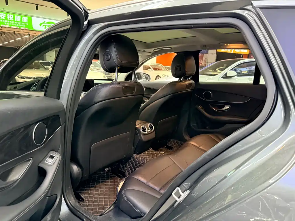 Mercedes-Benz C-Class (Import) — фото 8