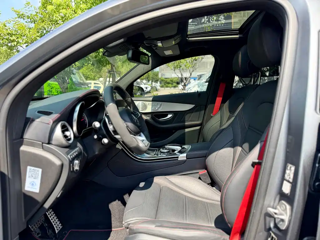 Mercedes-Benz GLC Coupe AMG — фото 14