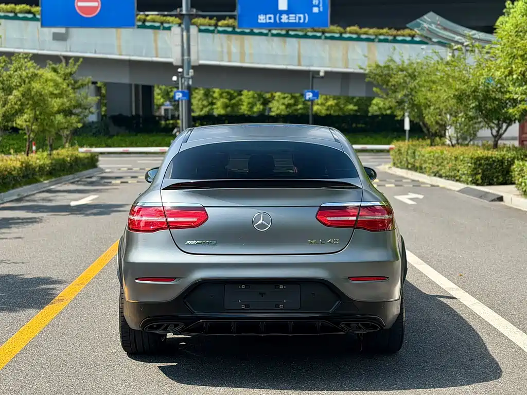 Mercedes-Benz GLC Coupe AMG — фото 4