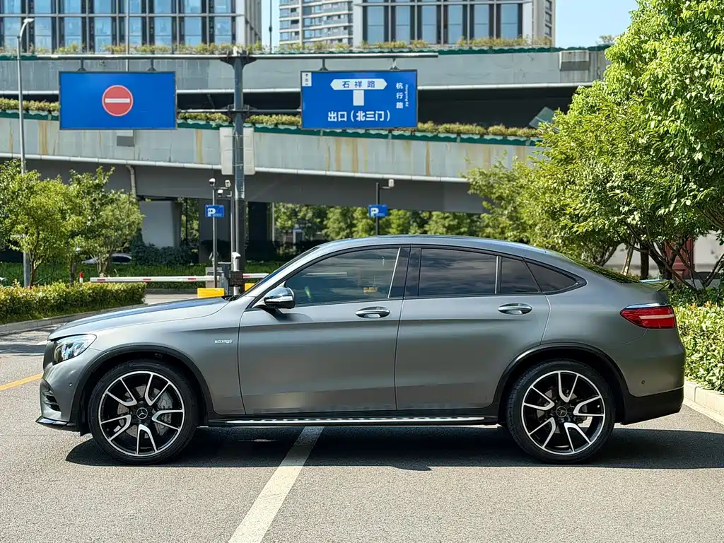 Mercedes-Benz GLC Coupe AMG — фото 7