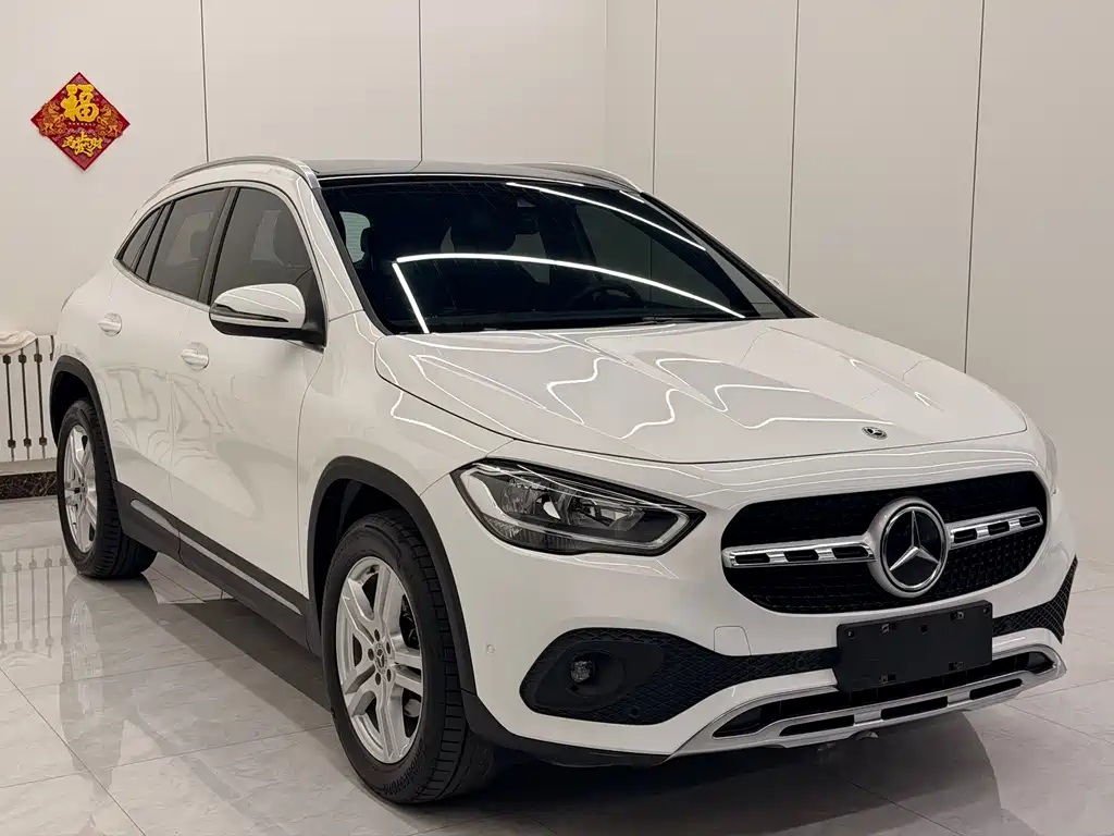 Mercedes-Benz GLA — фото 3