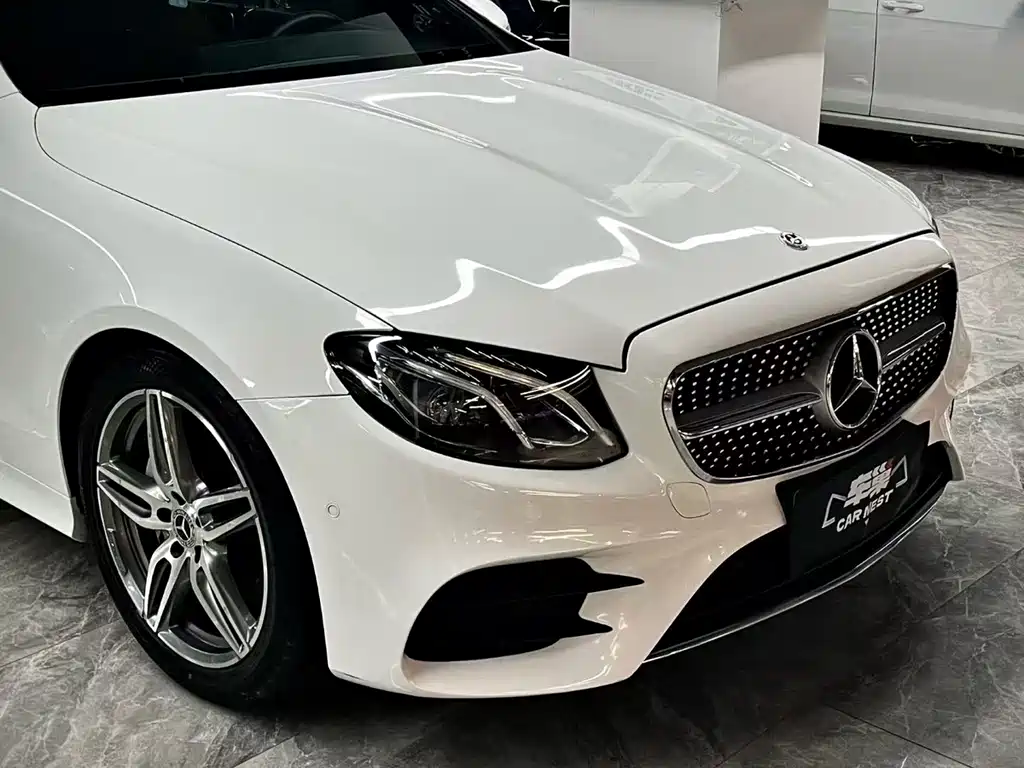 Mercedes-Benz E-Class (Import) — фото 3