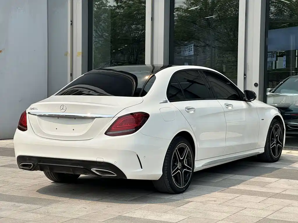 Mercedes-Benz C-Class — фото 9