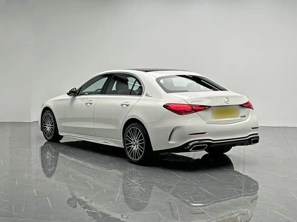 Mercedes-Benz C-Class — фото 10