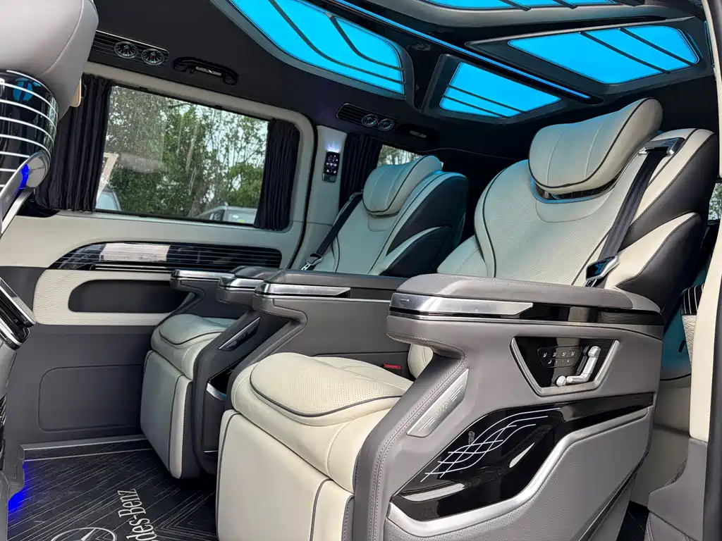 Mercedes-Benz Vito — фото 11