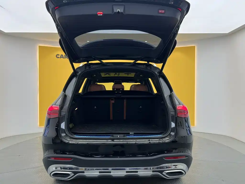 Mercedes-Benz GLC — фото 11