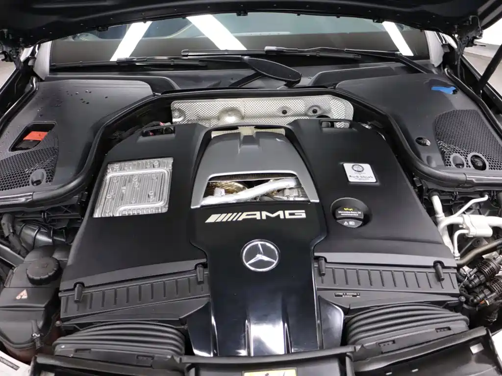 Mercedes-Benz E-Class AMG — фото 29
