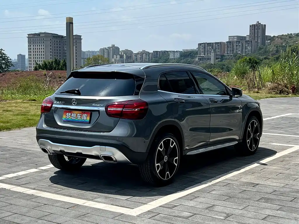 Mercedes-Benz GLA — фото 7