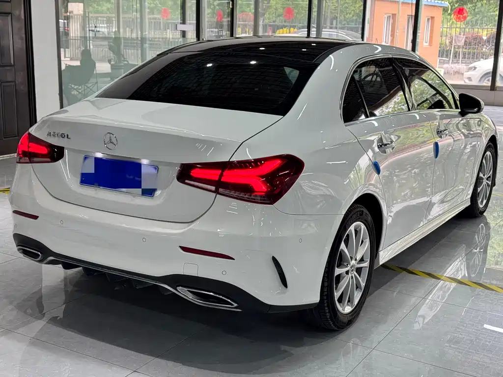 Mercedes-Benz A-Class — фото 4