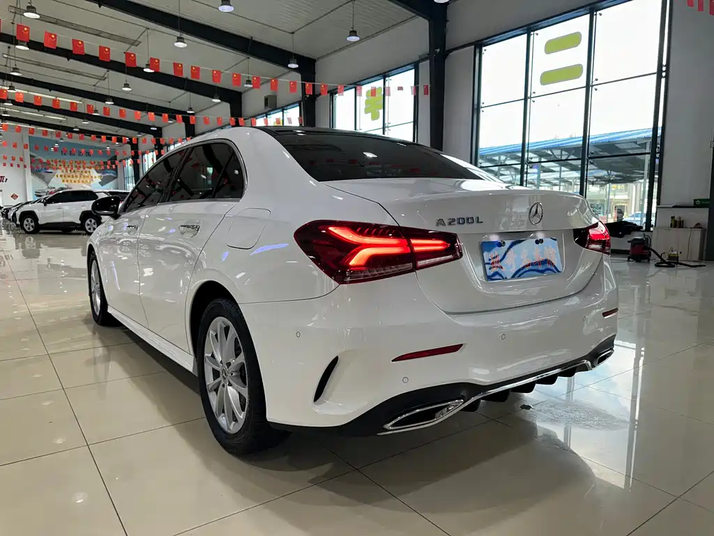 Mercedes-Benz A-Class — фото 13