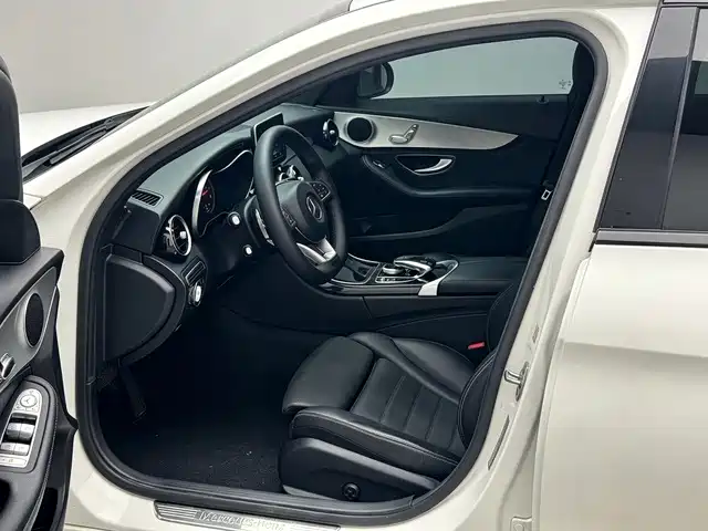 Mercedes-Benz C-Class — фото 10