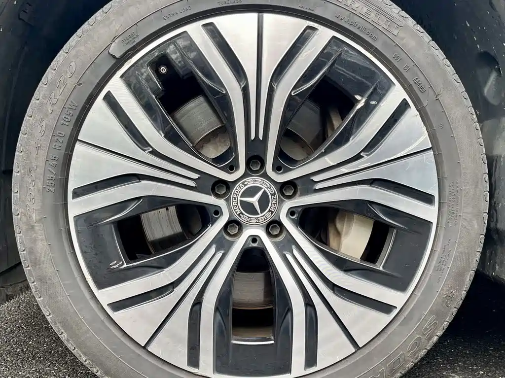 Mercedes-Benz EQE SUV — фото 9