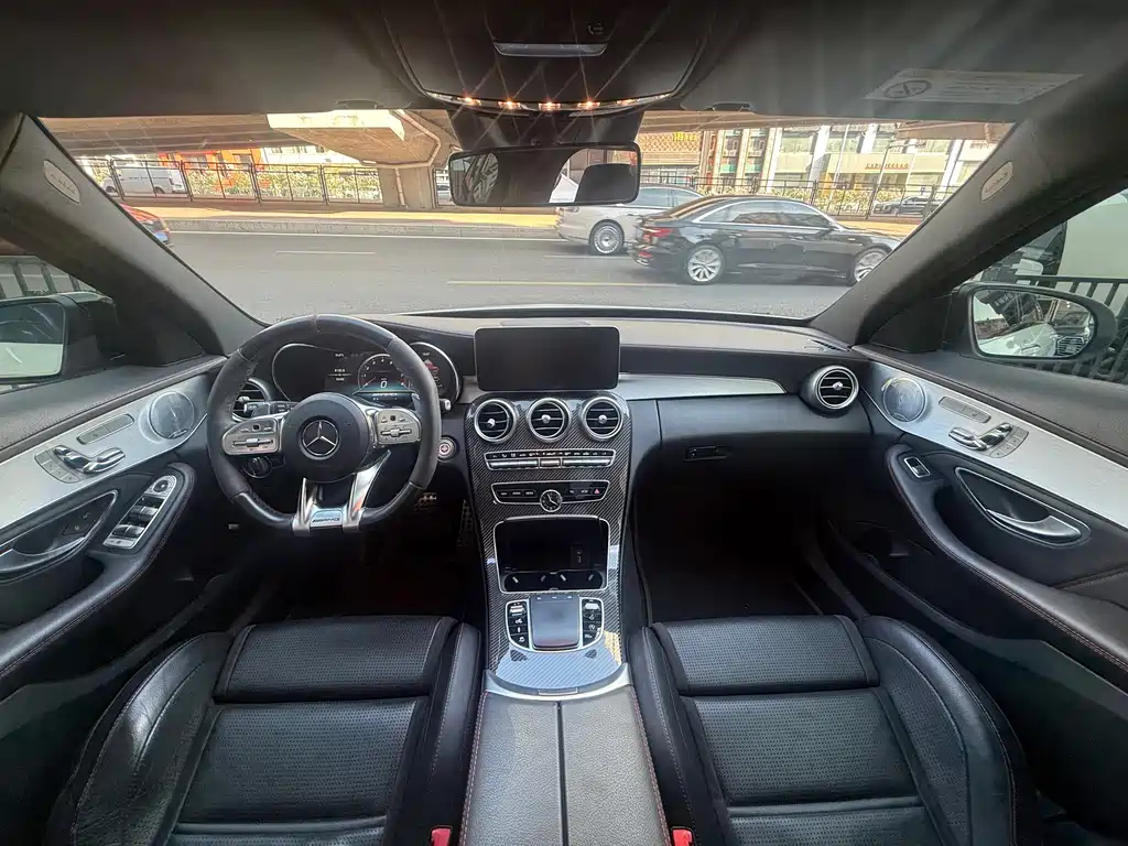 Mercedes-Benz C-Class AMG — фото 11