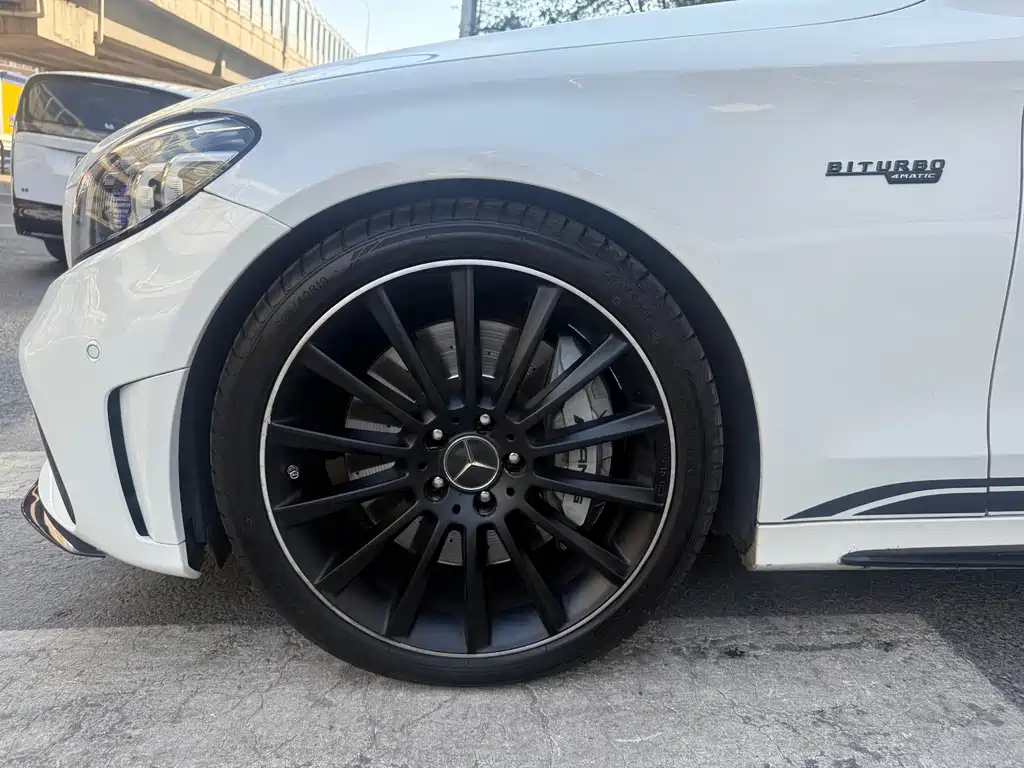 Mercedes-Benz C-Class AMG — фото 12