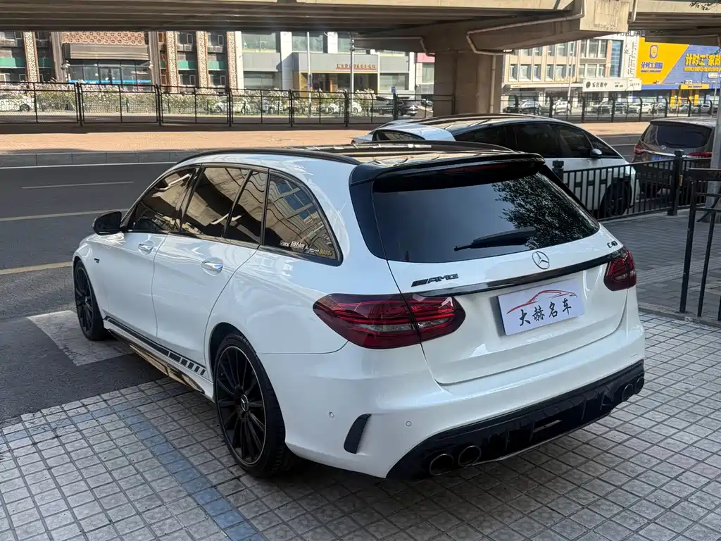 Mercedes-Benz C-Class AMG — фото 6