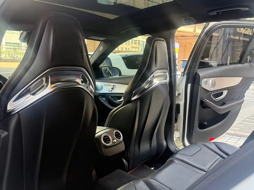 Mercedes-Benz C-Class AMG — фото 8