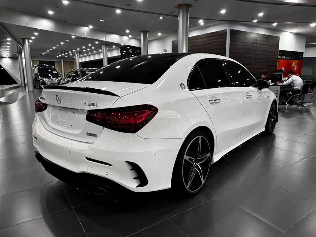 Mercedes-Benz A-Class AMG — фото 5