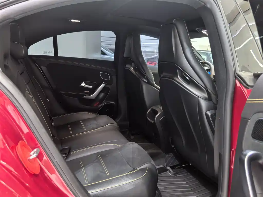 Mercedes-Benz CLA AMG — фото 14