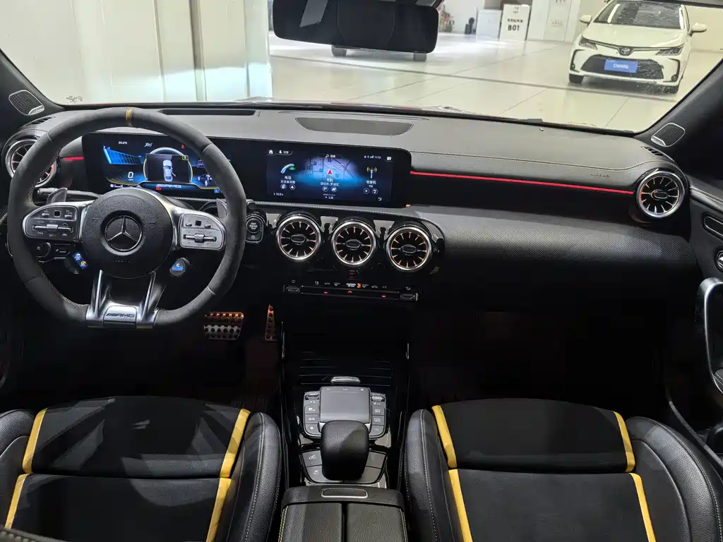 Mercedes-Benz CLA AMG — фото 6
