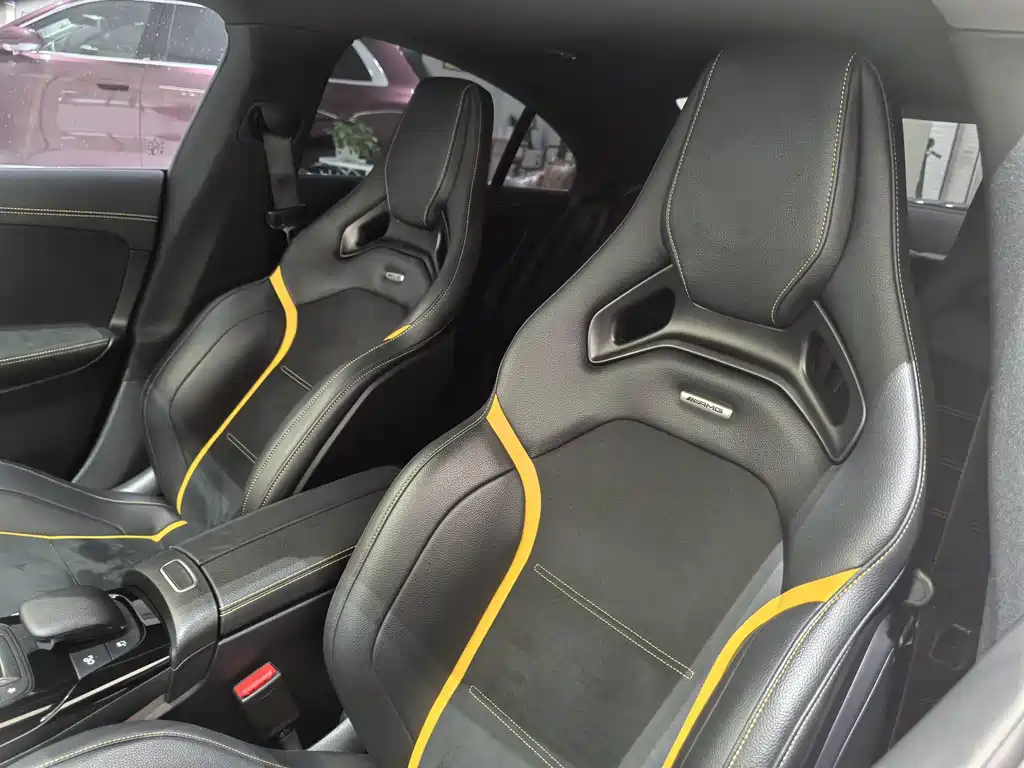 Mercedes-Benz CLA AMG — фото 10